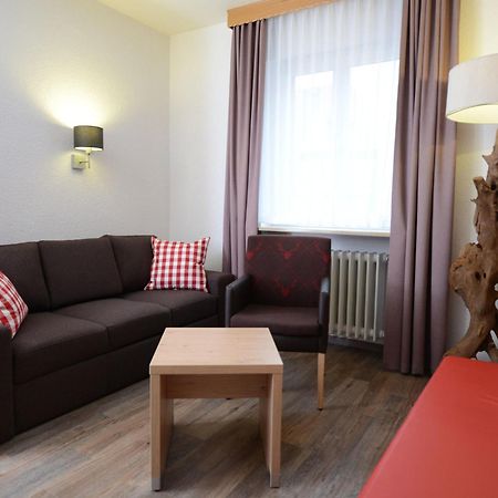 Land-Gut Hotel Zum Loewen Garni Marktheidenfeld Room photo